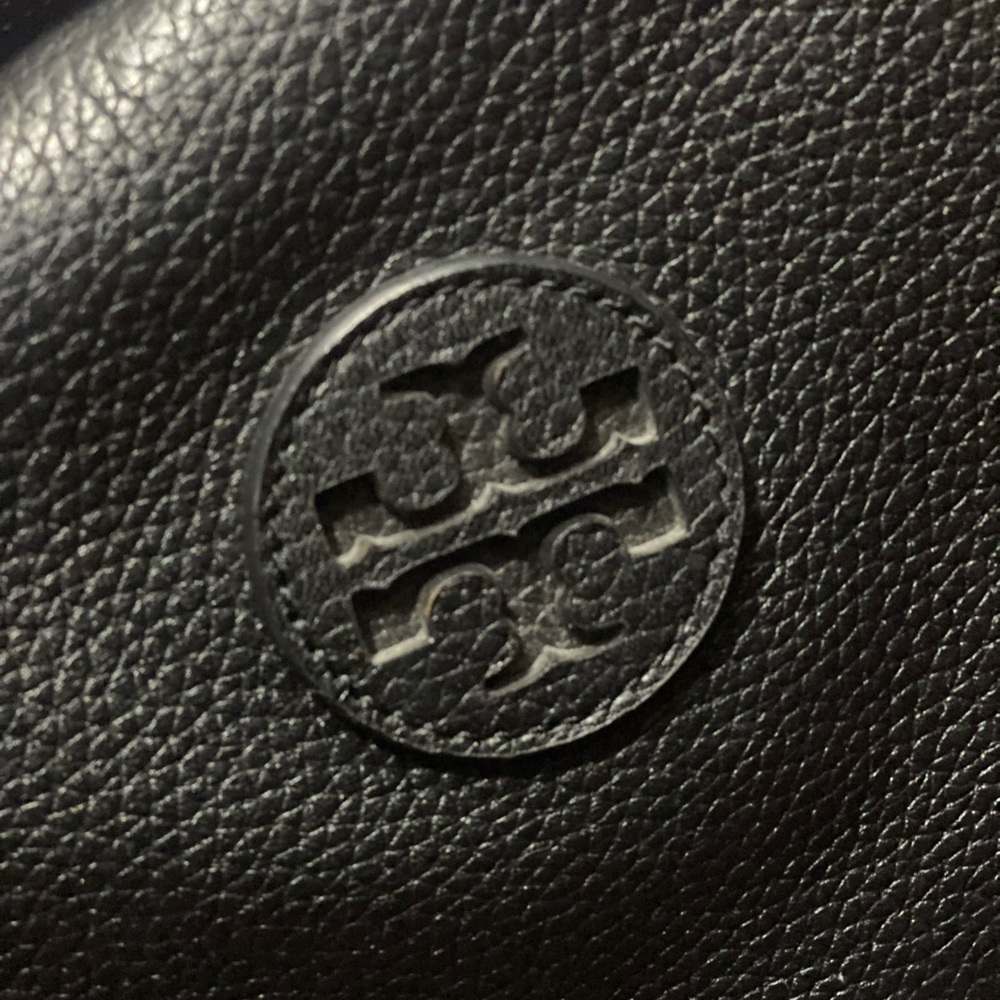 Authentic Tory Burch pure black leather backpack handbag pure black - Picture 2 of 6